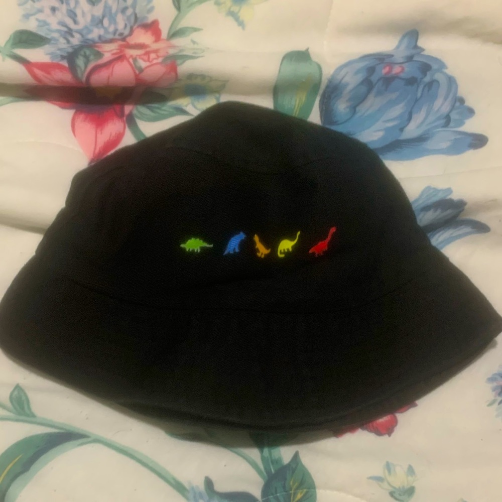 Dino bucket hat (child size)